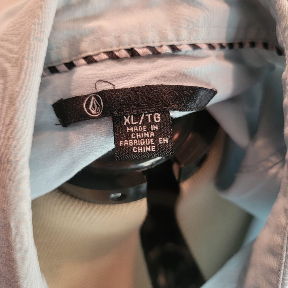 Short Sleeve Volcom Button-Up - image 3